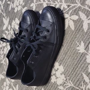 Black Leather Converse Sneaker.